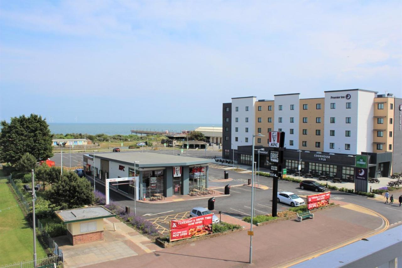 The Grand Hotel by Paymán Club Skegness Exterior foto