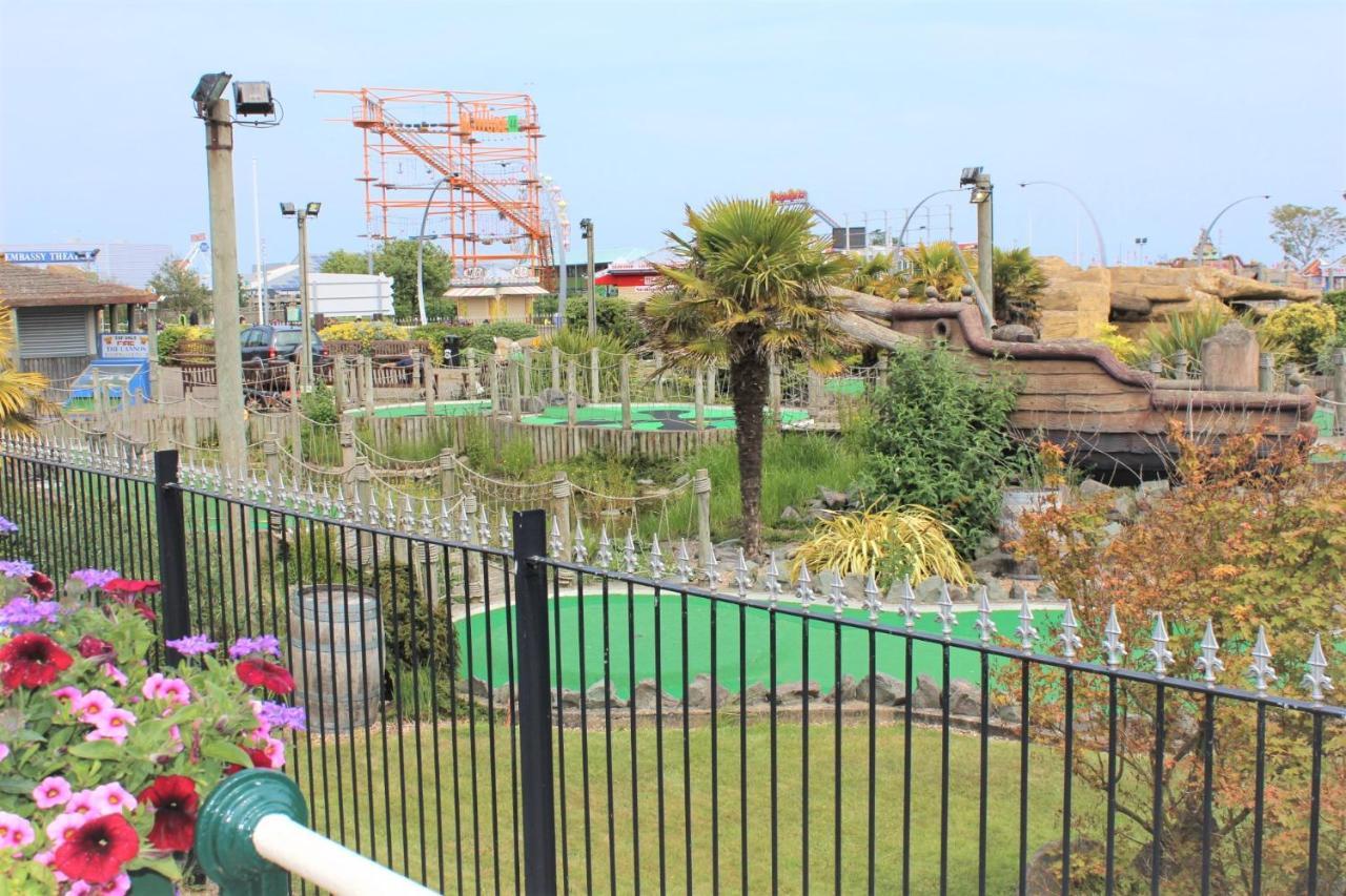 The Grand Hotel by Paymán Club Skegness Exterior foto